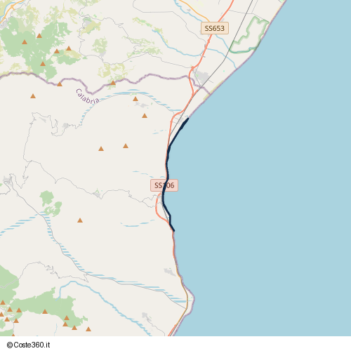 Posizione della spiaggia Spiaggia nei pressi di Rocca Imperiale Marina