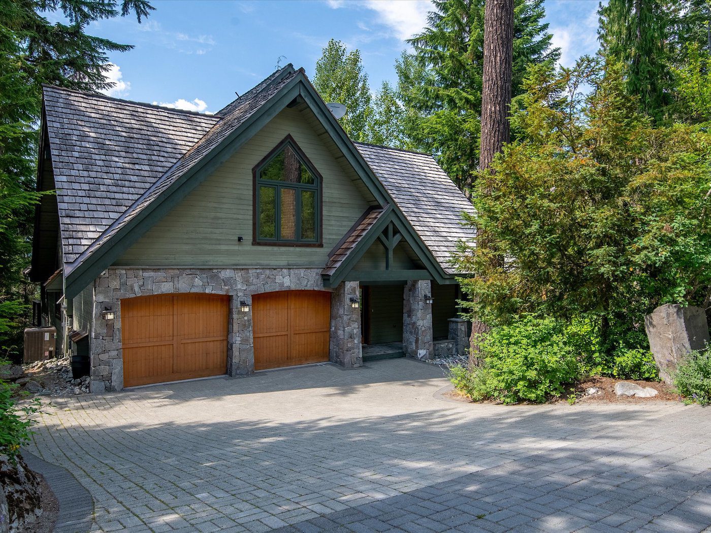 Chalet Forest