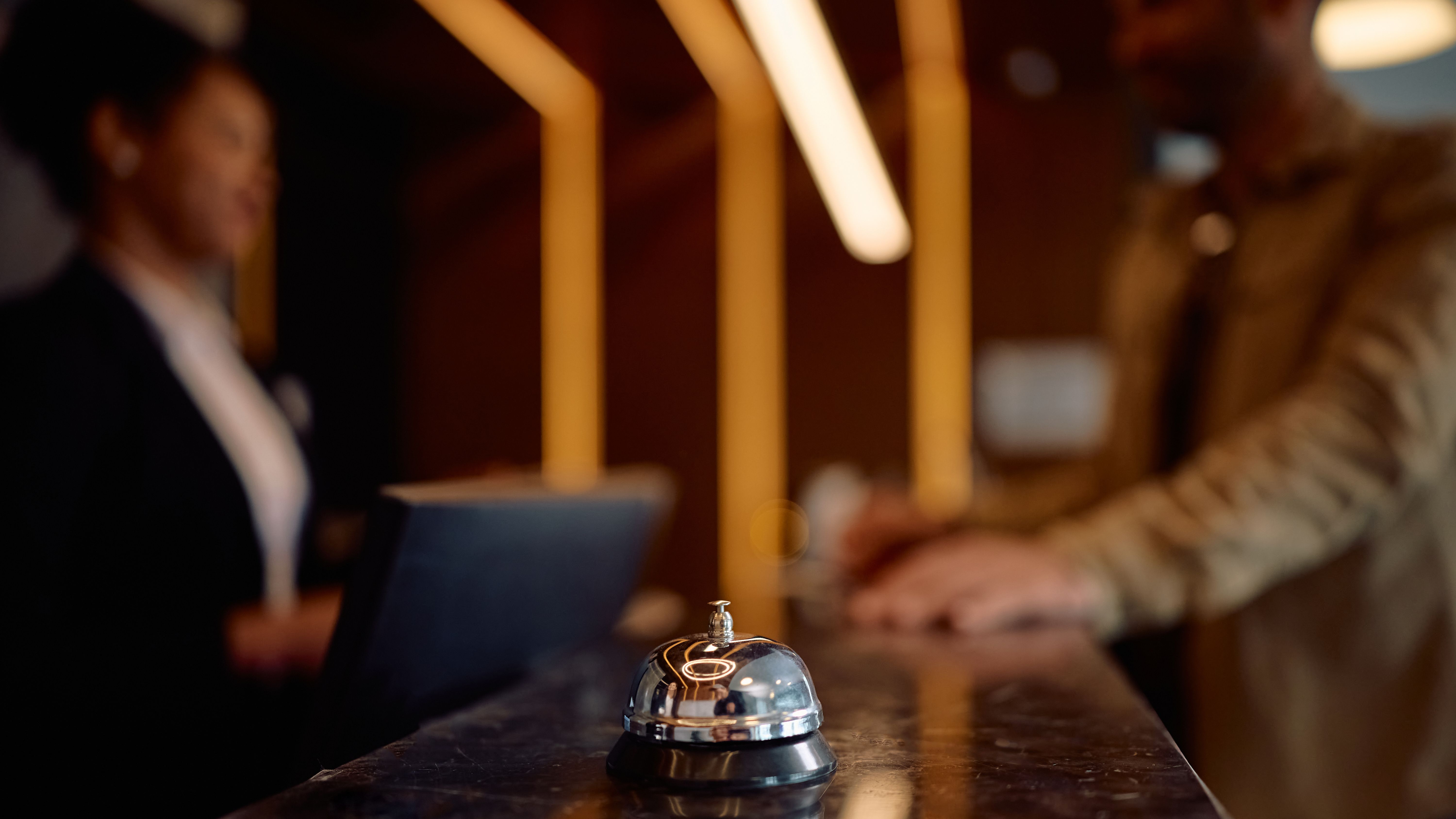 Phishingaanval blijft gasten van Vlaamse hotels treffen: Horeca Vlaanderen roept gasten op om waakzaam te blijven, minister Beenders bekijkt mogelijkheden 