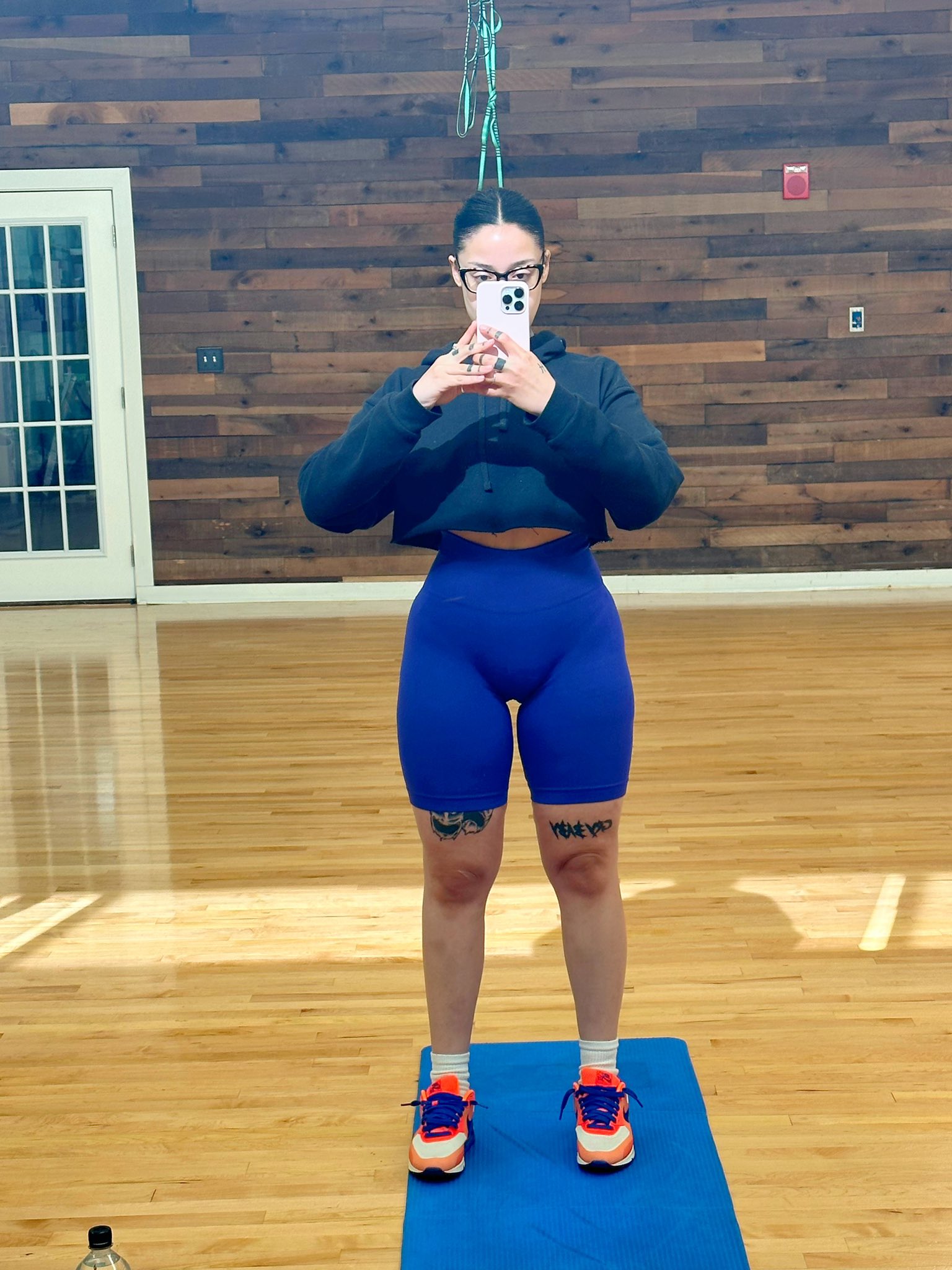 Iliana - @iiix3 OnlyFans Get photos