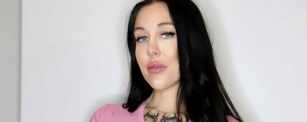 One Kind - @oneofakindxx OnlyFans Get photos