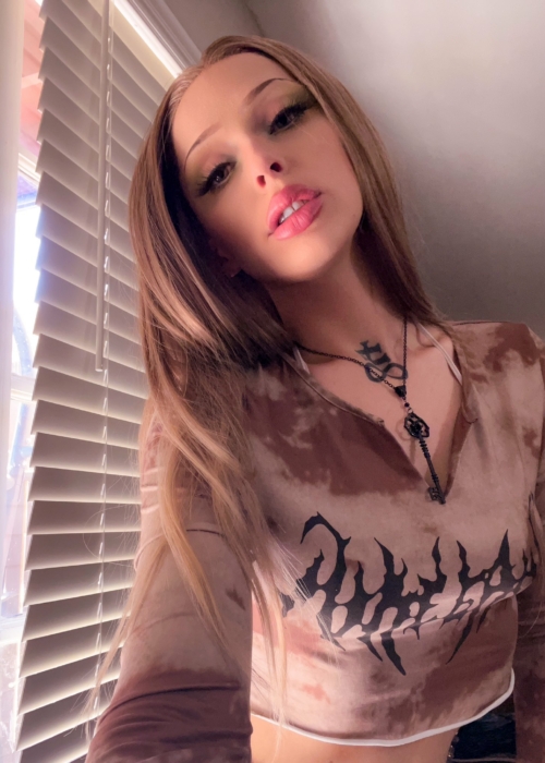 Charlie - @charlotteemerson123 OnlyFans Get photos