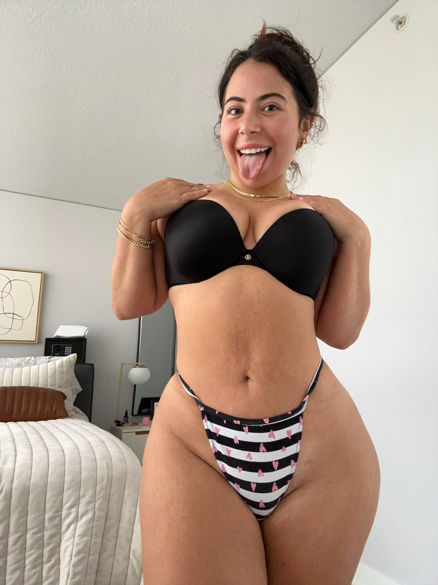 Dani - @lilthiccckk OnlyFans Get photos