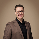 Adrian Dyrstad