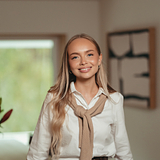 Anna Hjelle