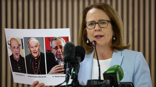 GOP senators want the FBI to repair the damage done to it's credibility over the anti-Catholic memo debacle