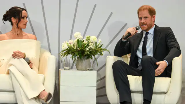 The public expressed sympathy for Kate outside of Kensington Palace
