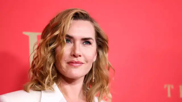 The sex scene in the new show was so bad that the crew had to be sent out