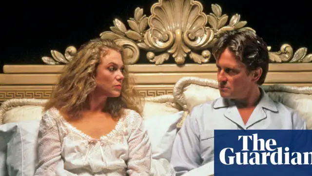 The remake of War of the Roses will feature Benedict Cumberbatch and Olivia Colman
