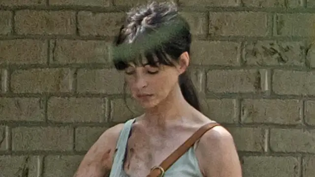 Anne Hathaway was spattered with blood while filming Flowervale Street