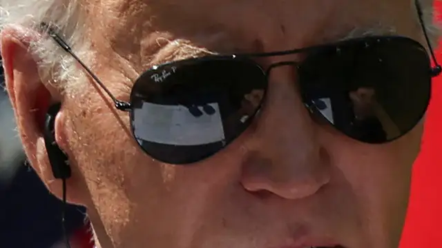 During the Japanese PM ceremony, Biden mocked for shuffling around on the White House lawn