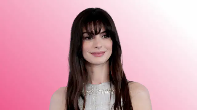 Anne Hathaway says that she stopped being offered rom-com roles