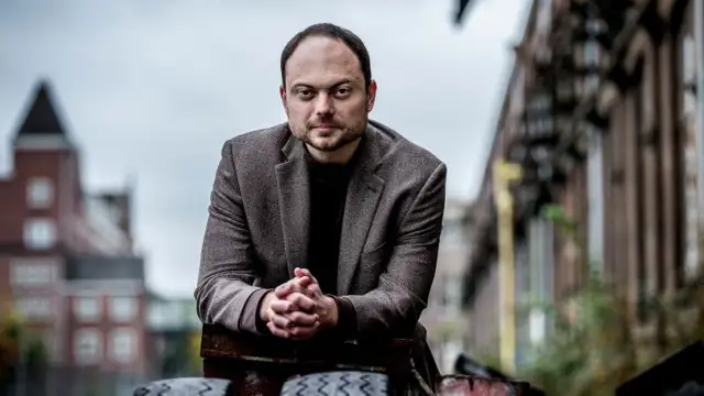 Kremlin critic Kara-Murza awarded Pulitzer Prize for commentary from prison cell