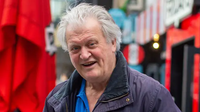 Tim Martin keeps stocking stronger Carlsberg