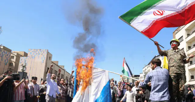 U.S. and Iranian Officials Discuss Ways to Prevent Escalation in Oman Talks