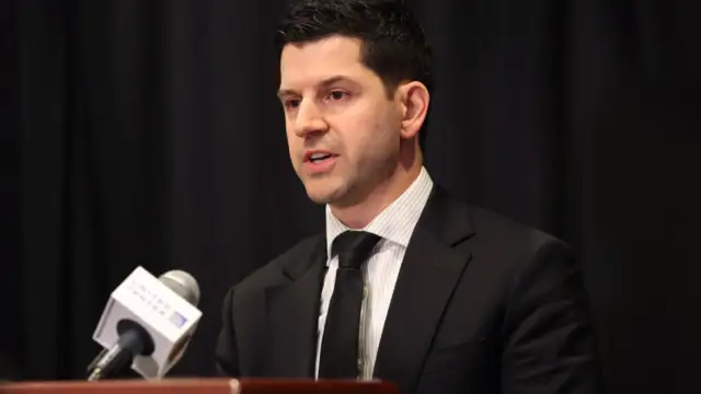 In the 1st and 2nd rounds of the NHL draft, the New York Islanders were traded to the Chicago Blackhawks