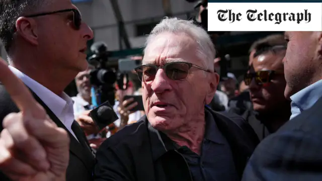 Robert De Niro has been stripped of an award