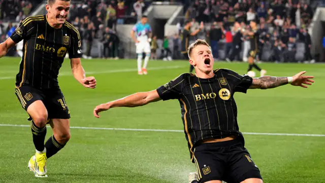 LAFC runs win streak to four, snaps Minnesota United's six-game winning streak with 2-0 victory