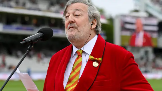 Stephen Fry sparks controversy with criticism of MCC at Hay Festival