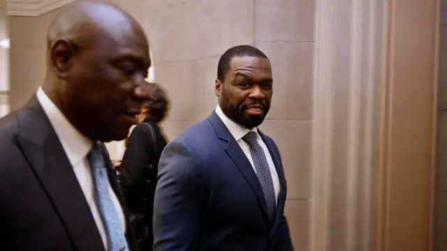 50 Cent sparks controversy with photo at Capitol Hill