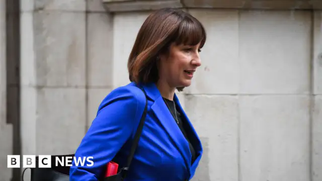 Labour abandons plans to reinstate pension lifetime cap in £800m U-turn