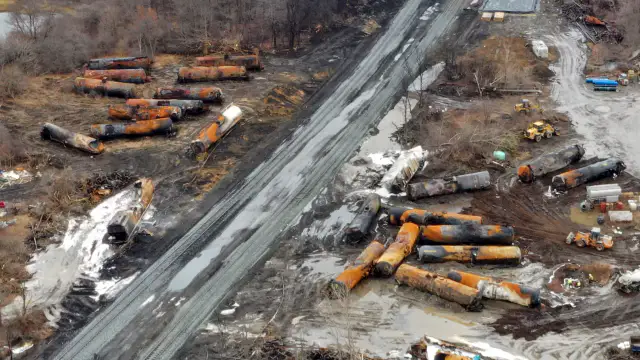 NTSB wraps up report on East Palestine derailment; safety legislation still pending