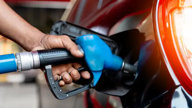 Gas prices on the rise, hitting $3.506 per gallon - Washington Examiner