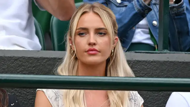 Morgan Riddle supports Taylor Fritz at Wimbledon after Zverev drama