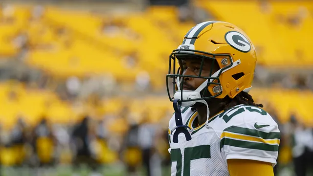 Pro bowl cornerback Keisean Nixon refuses to acknowledge he's fighting for his job