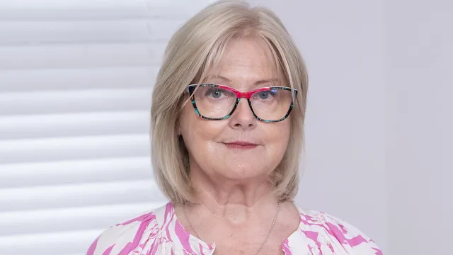 Lydia Kelly suffers from debilitating pelvic pain