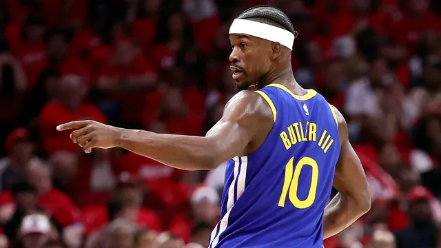 Warriors commit to Jimmy Butler amid trade speculation