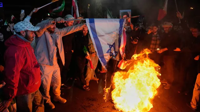 Trump announces two-week ceasefire deal with Iran