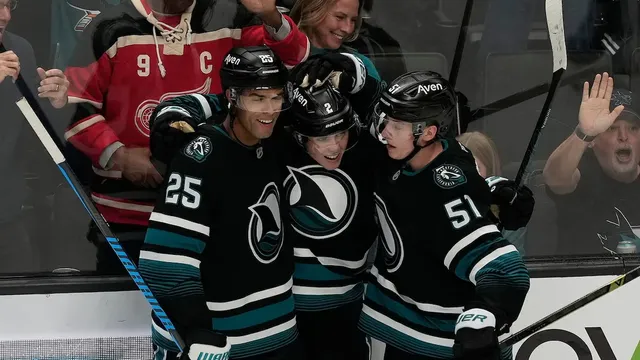 Will Smith leads San Jose Sharks to comeback victory over Vancouver Canucks