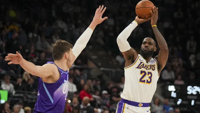 LeBron James reaches 15,000 made field goals milestone in narrow Lakers victory