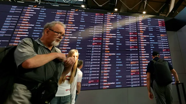 Ukraine plans drone swarm to disrupt Moscow airports