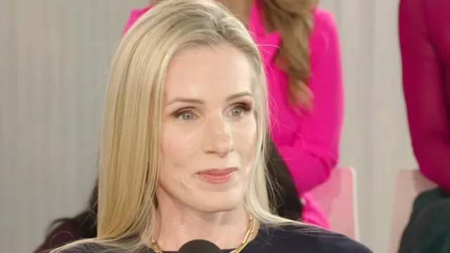 Coldplay kiss cam scandal reveals complicated love lives