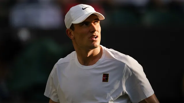 Dan Evans defeats Jay Clarke to set up clash with Novak Djokovic