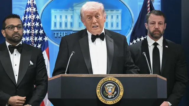 Gunman arrested after attempting to shoot Trump officials at correspondents' dinner