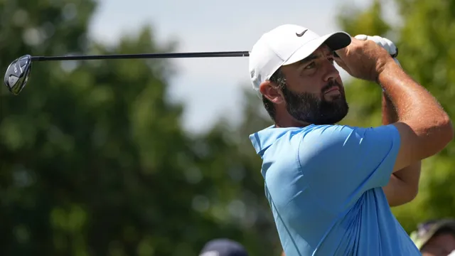 Scottie Scheffler battles illness during BMW Championship
