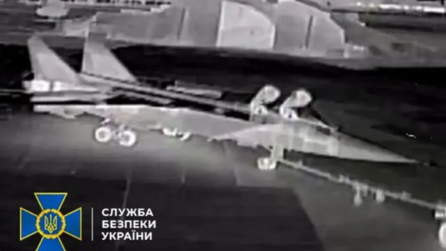 Ukrainian drone strike destroys Russian MiG-31 and military assets in Crimea