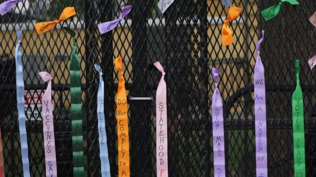 Trump's proposed Lafayette Park fence faces federal review