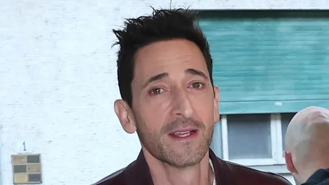 Adrien Brody joins chaotic match as Como faces off against Roma