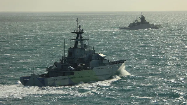Royal Navy tracks Russian warship and sanctioned oil tanker in the English Channel
