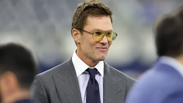 Tom Brady shares crucial advice for Patrick Mahomes after ACL surgery
