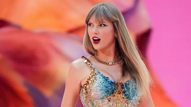 Taylor Swift fears for her safety as ex-convict stalks her