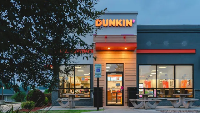 Dunkin' tests giant 48-ounce coffee bucket in select stores