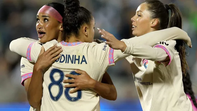 San Diego Wave stages thrilling comeback to stay on top of NWSL