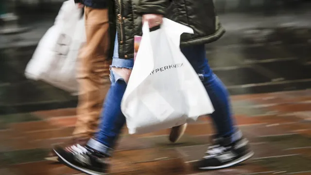 Scottish retailers see significant sales boost as footfall rises sharply