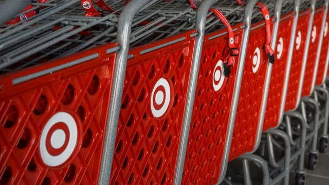 Target loses its way while Walmart thrives