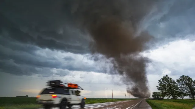 Tornado watch issued for 17 counties in Texas amid severe weather threat